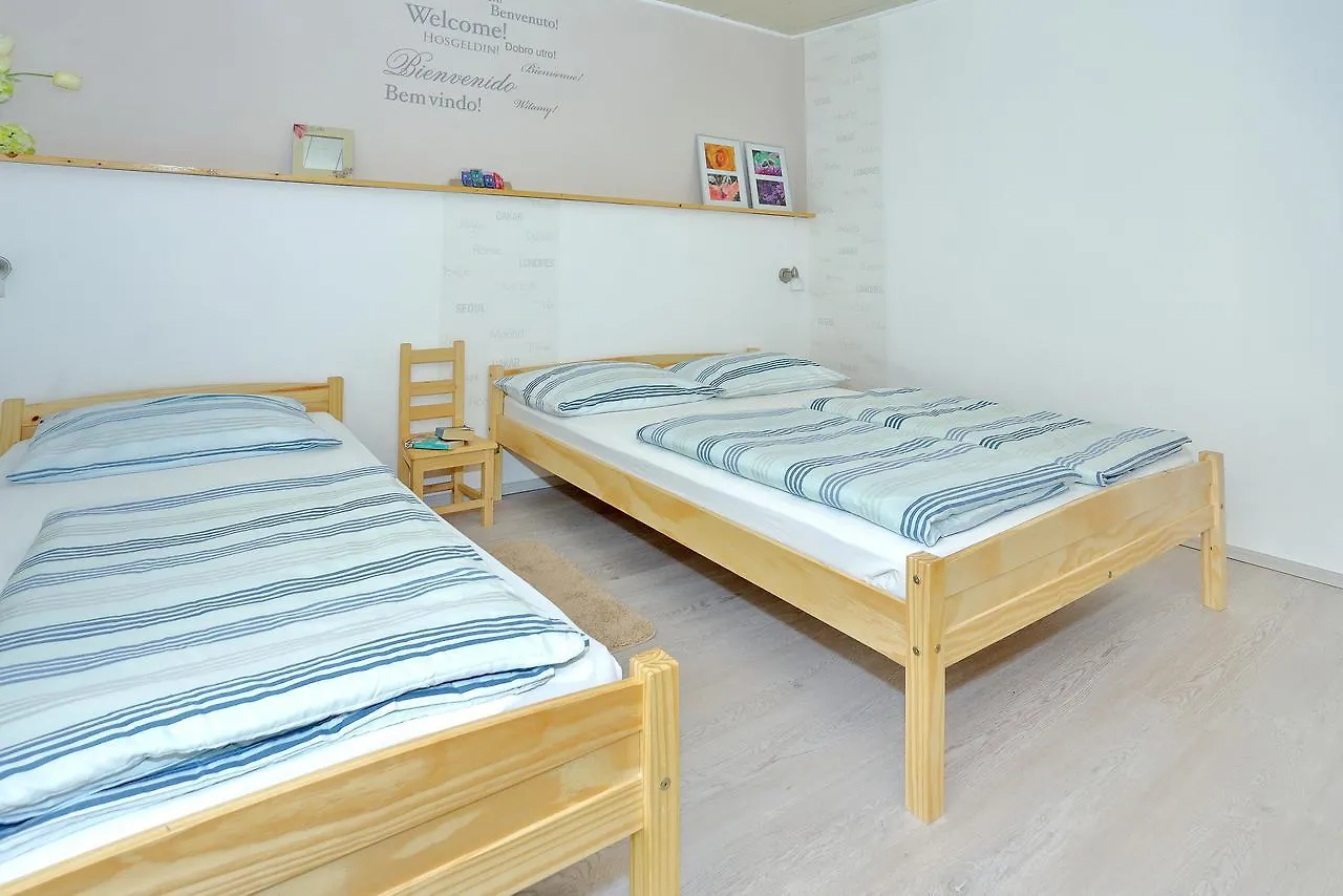 Old Town Rooms - Koludraska Street Pag Town 3*,