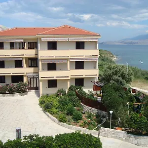 Andreja Bed & Breakfast